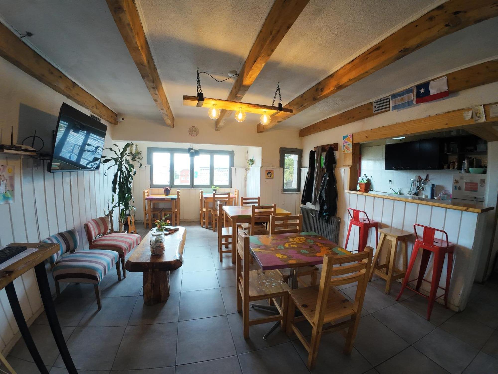 Temiscira Hostel San Carlos de Bariloche Ngoại thất bức ảnh