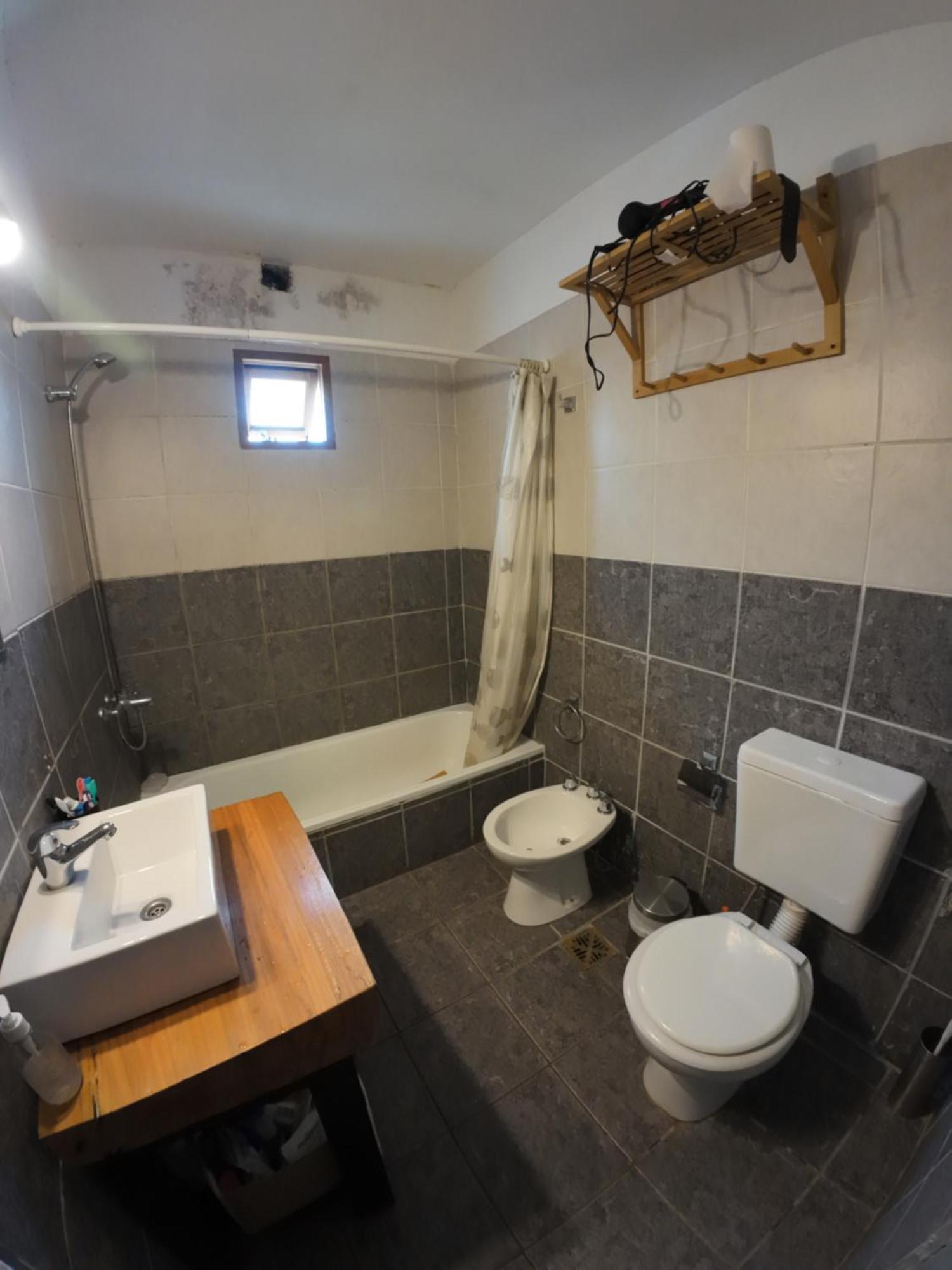 Temiscira Hostel San Carlos de Bariloche Ngoại thất bức ảnh
