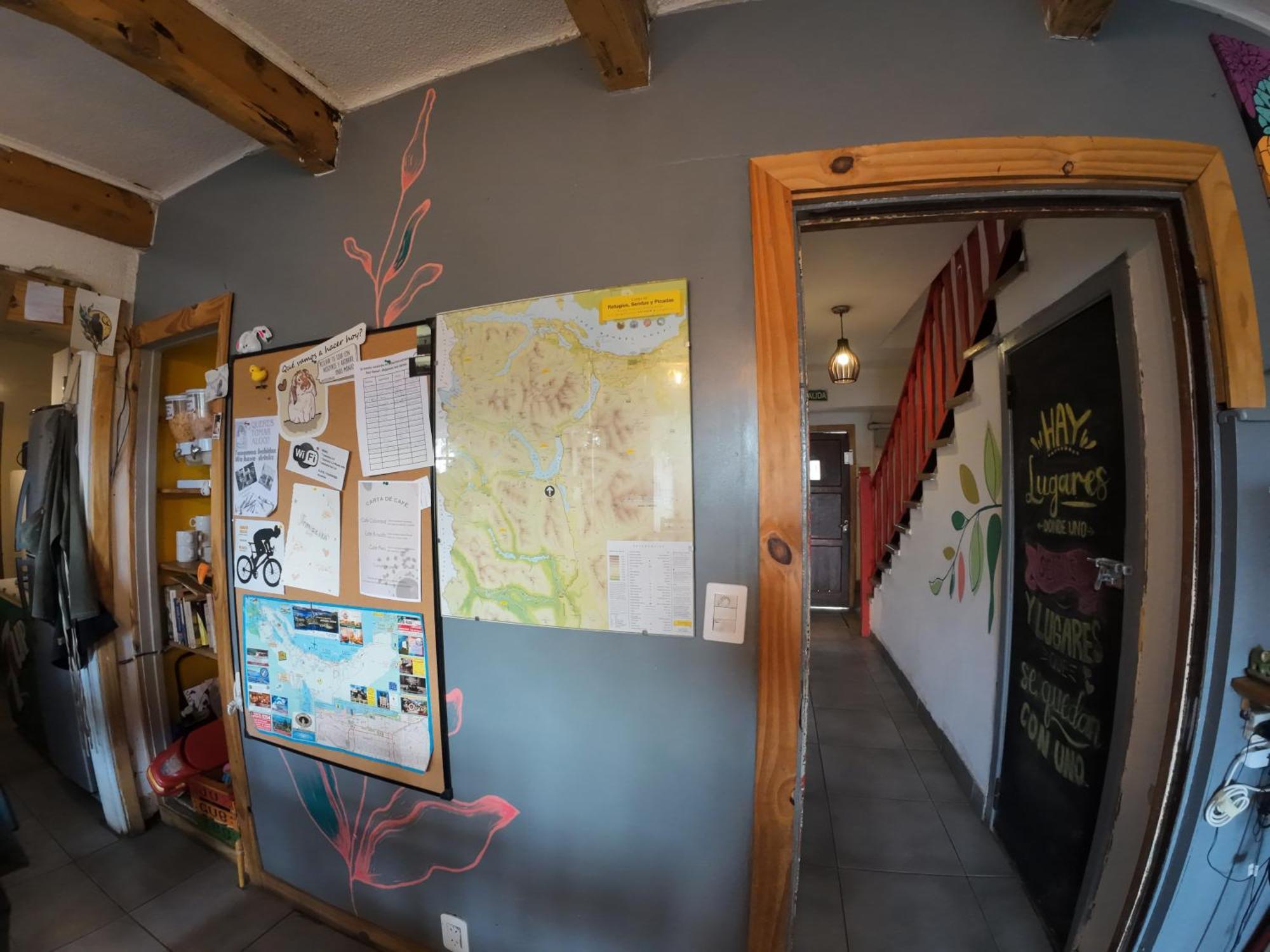 Temiscira Hostel San Carlos de Bariloche Ngoại thất bức ảnh