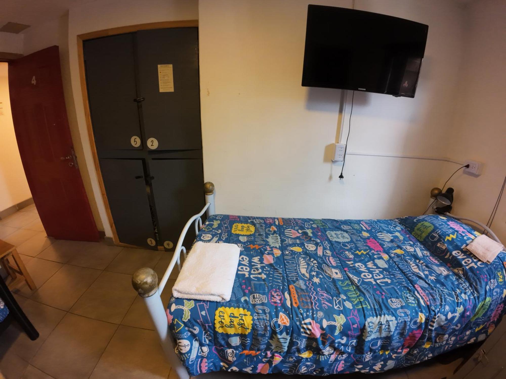Temiscira Hostel San Carlos de Bariloche Ngoại thất bức ảnh