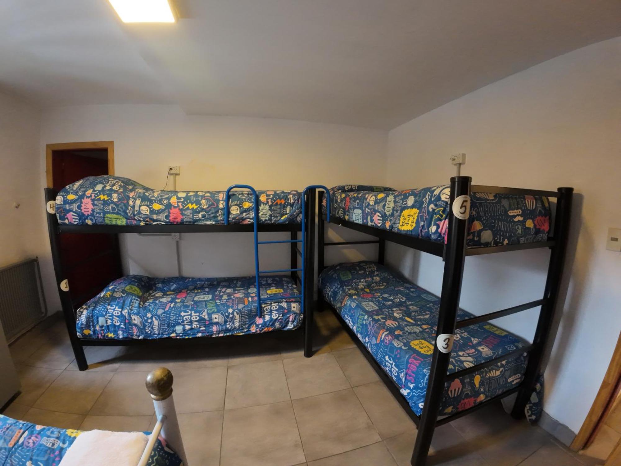 Temiscira Hostel San Carlos de Bariloche Ngoại thất bức ảnh